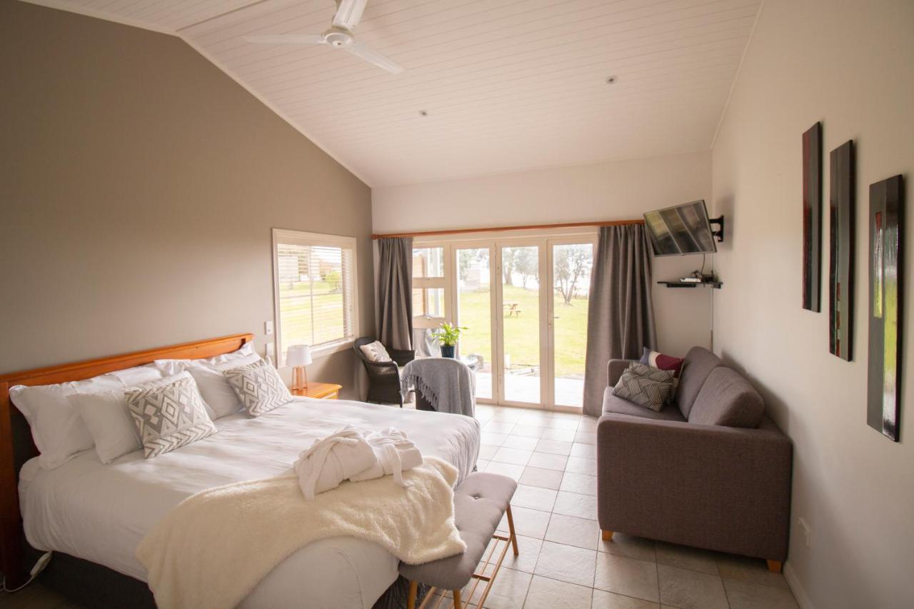 Pakiri Beach Holiday Park Exterior photo