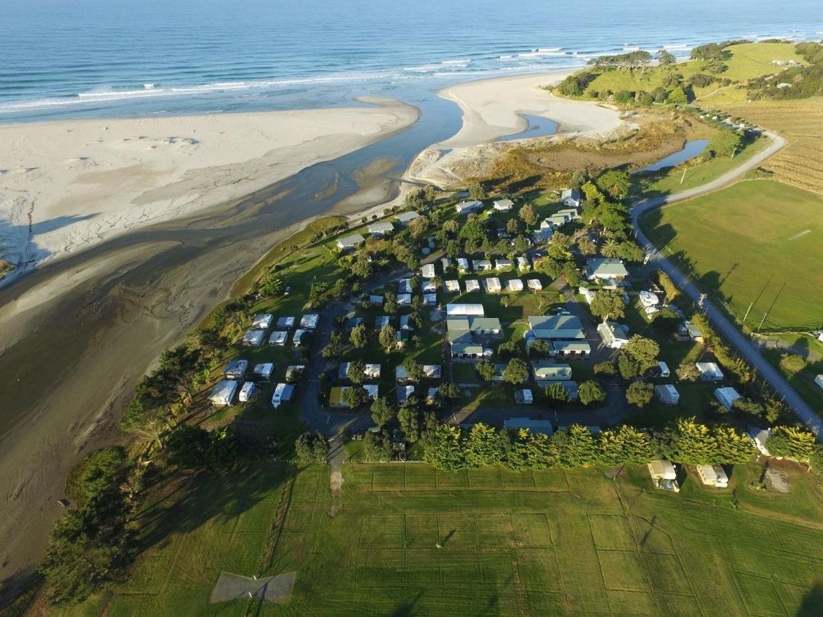 Pakiri Beach Holiday Park Exterior photo