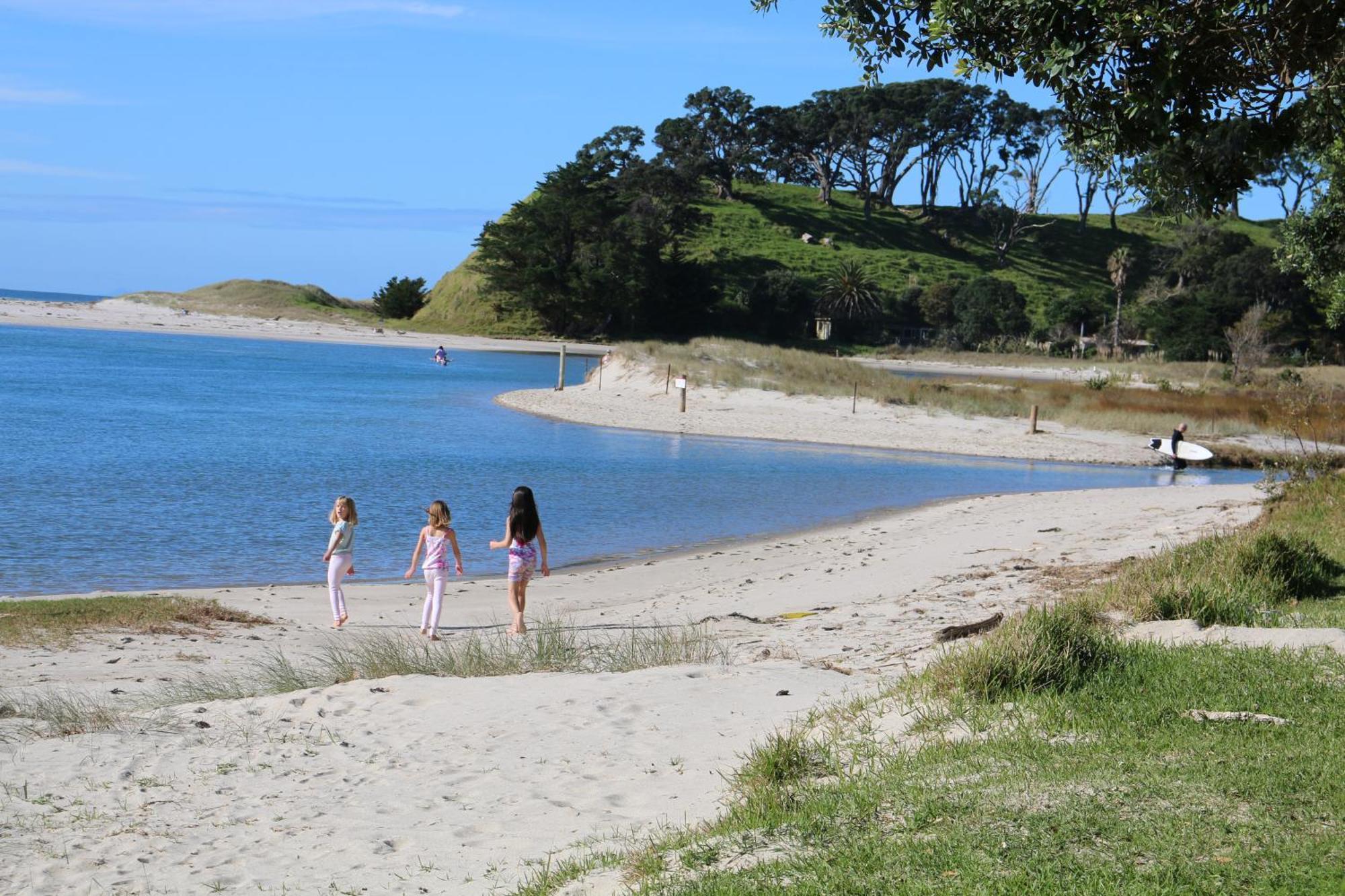 Pakiri Beach Holiday Park Exterior photo