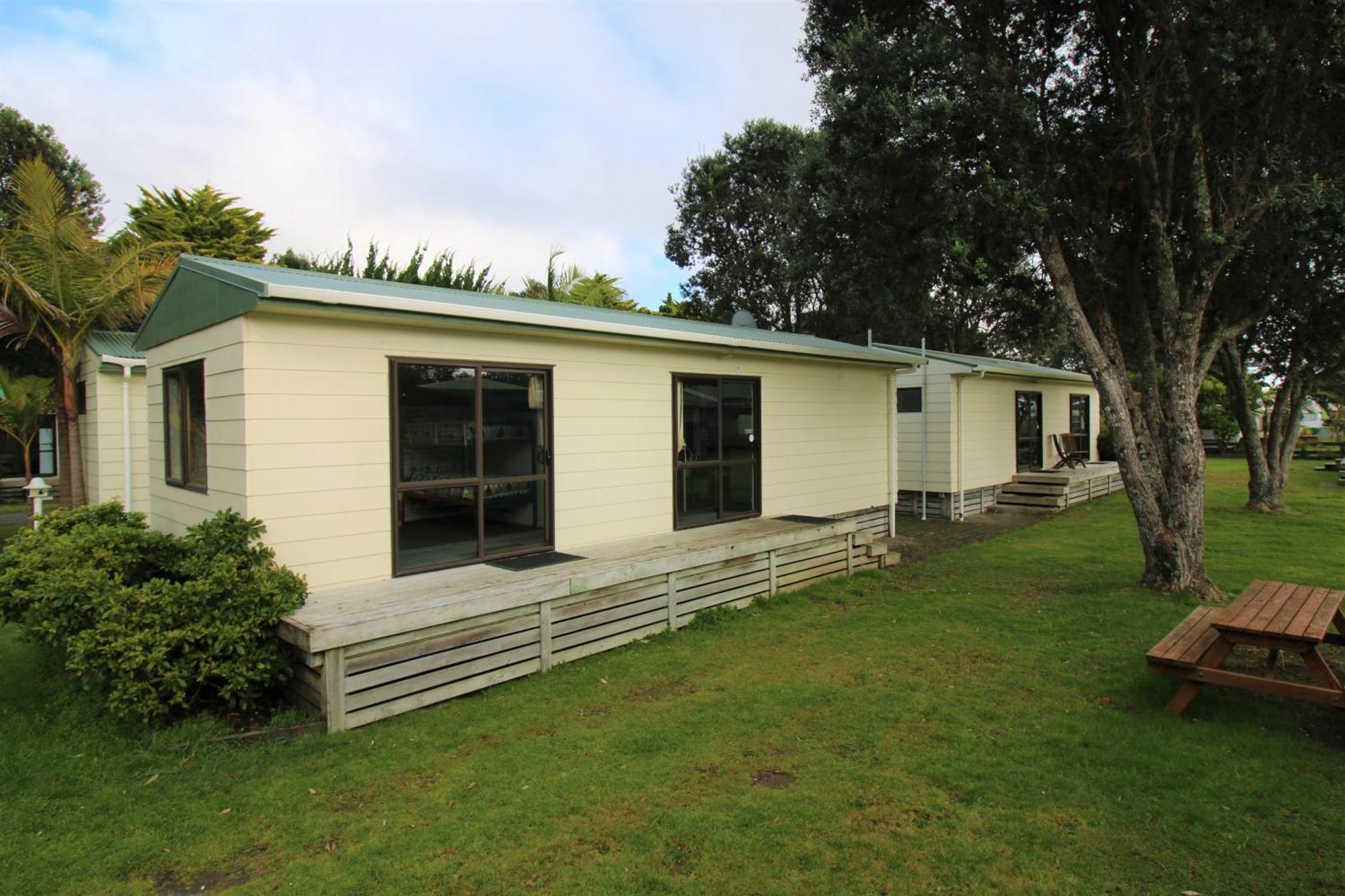 Pakiri Beach Holiday Park Room photo