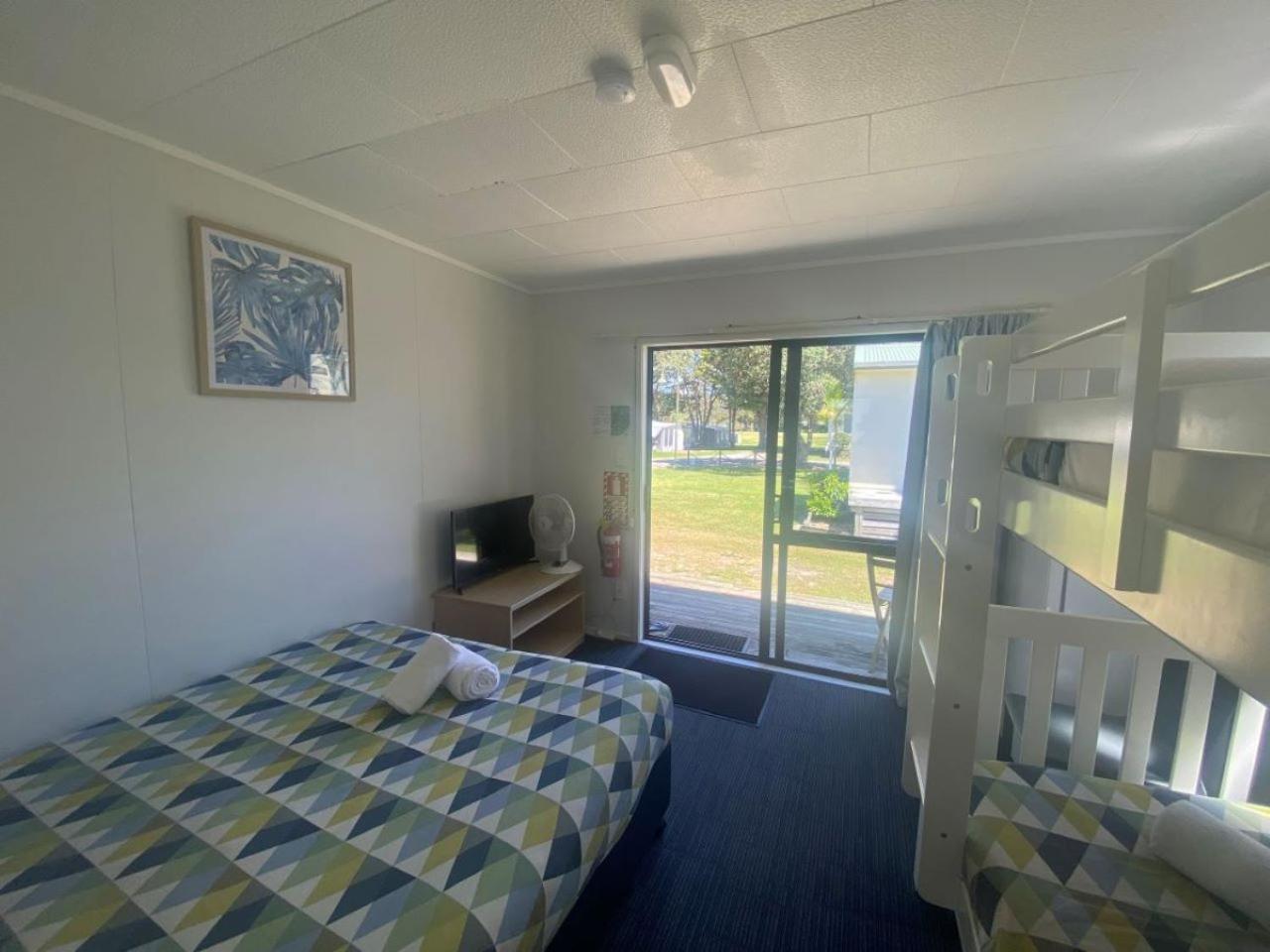 Pakiri Beach Holiday Park Exterior photo