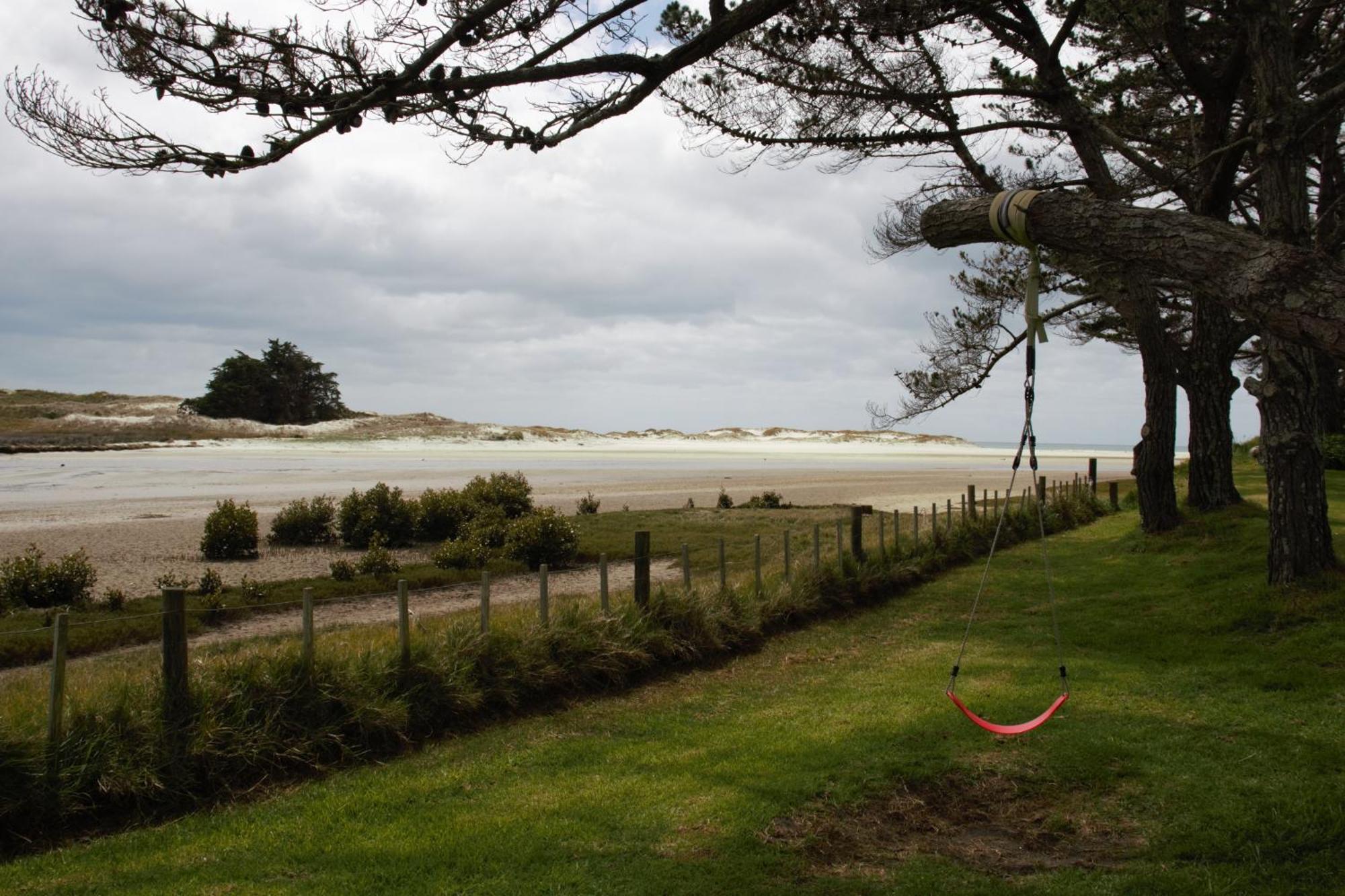 Pakiri Beach Holiday Park Exterior photo